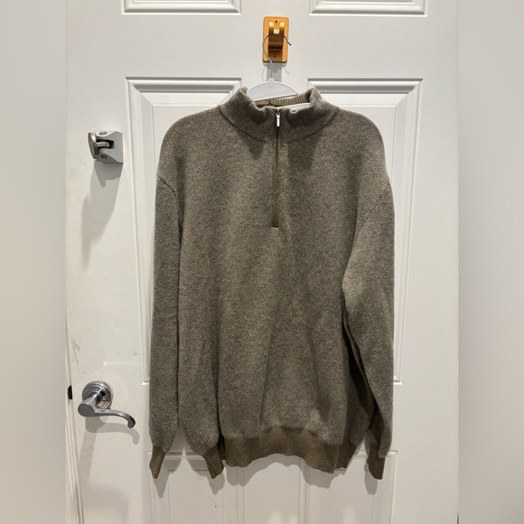 Loro Piana Roadster Mezzocollo Sweater
Cashmere - Picture 2 of 7